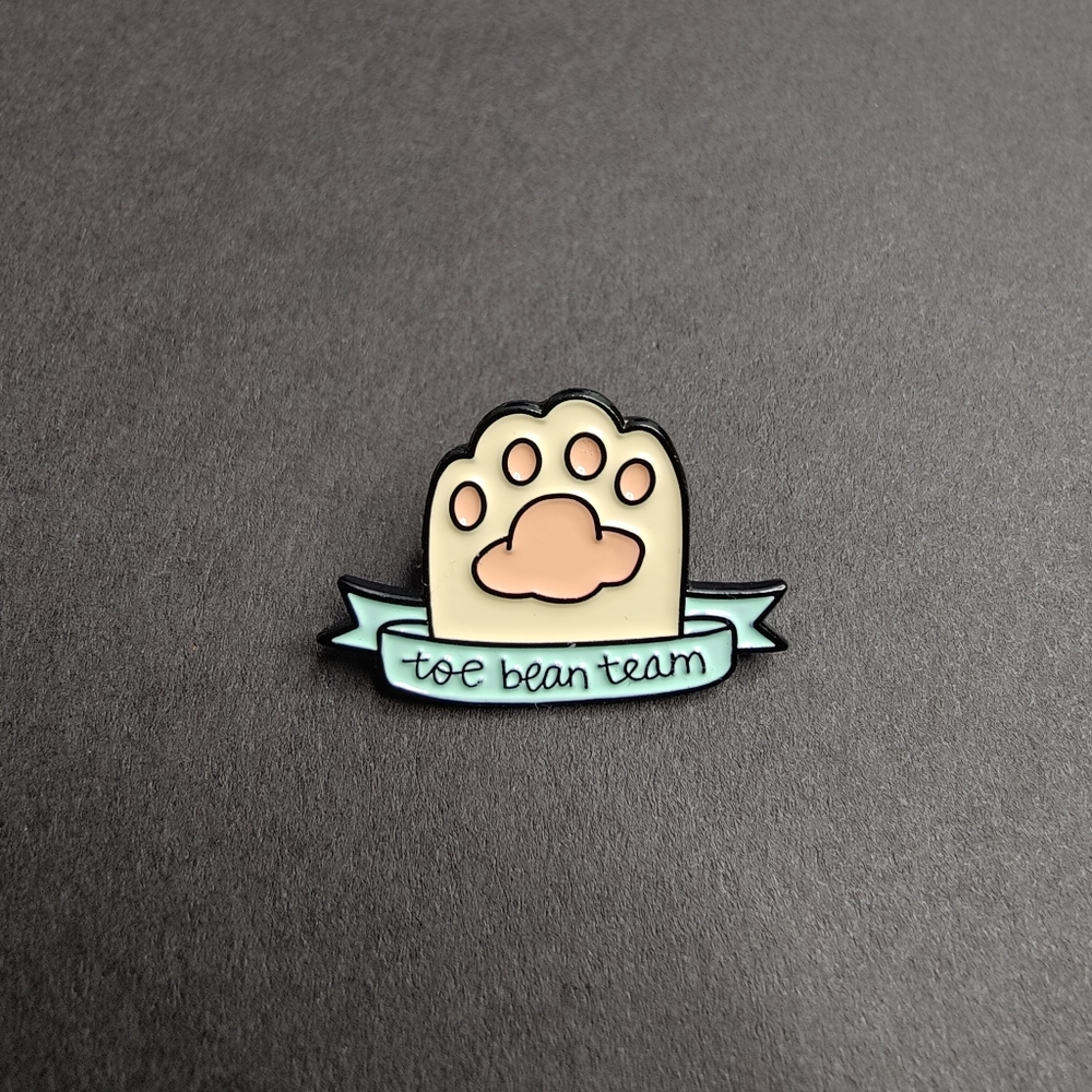 BOGO | "Toe Bean Team" Paw Pin